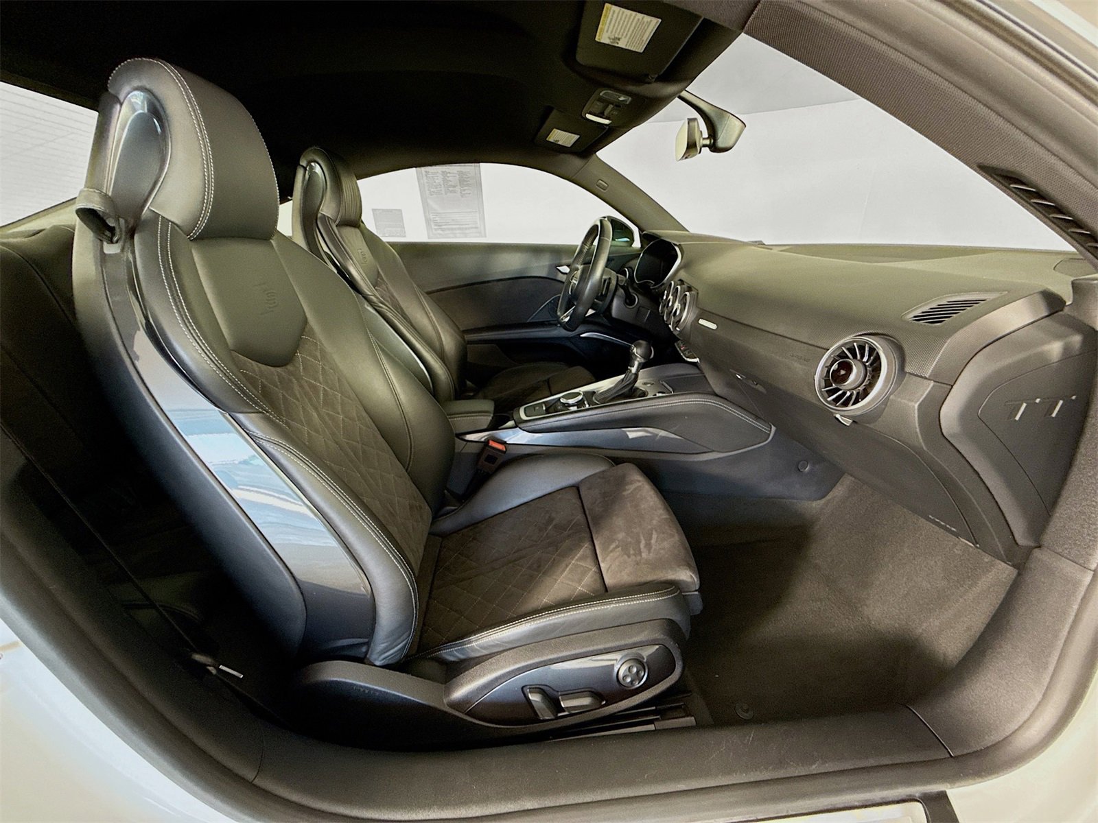 Used 2019 Audi TT 2.0T image 27