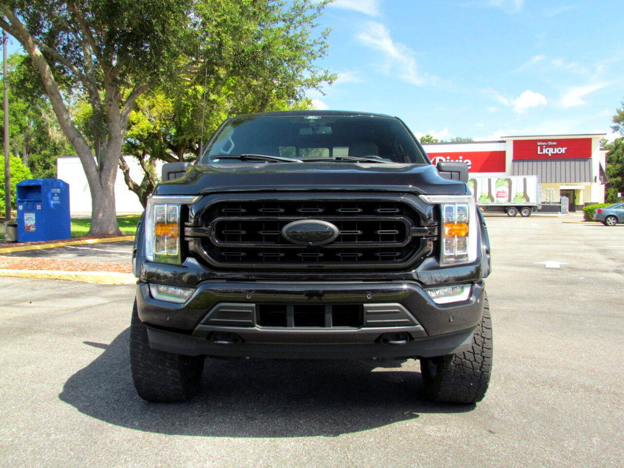 Used 2021 Ford F150 XLT w/ Equipment Group 302A High image 9