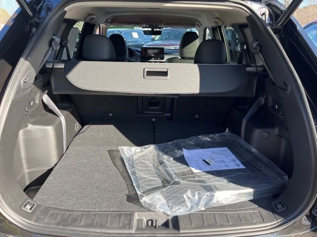 New 2025 Mitsubishi Outlander SE image 18