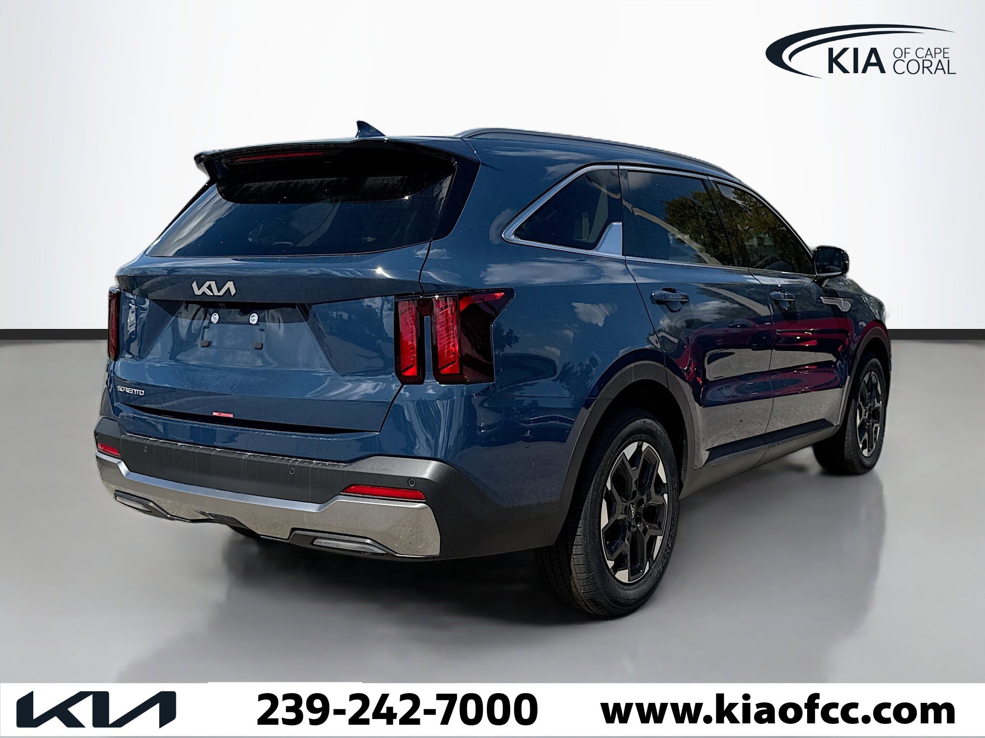 New 2026 Kia Sorento S w/ S Panoramic Sunroof Package image 5