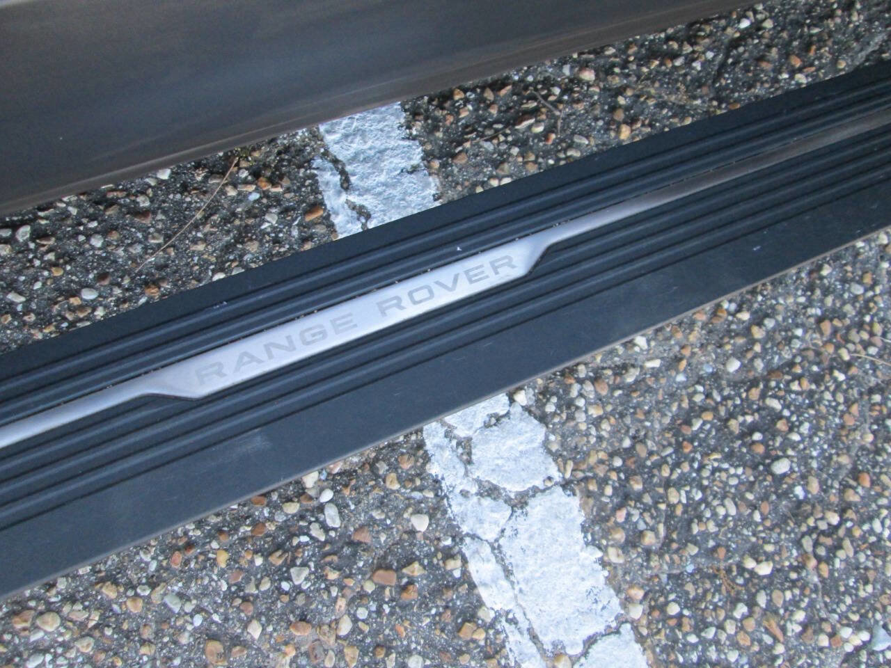 Used 2016 Land Rover Range Rover Long Wheelbase Supercharged image 52