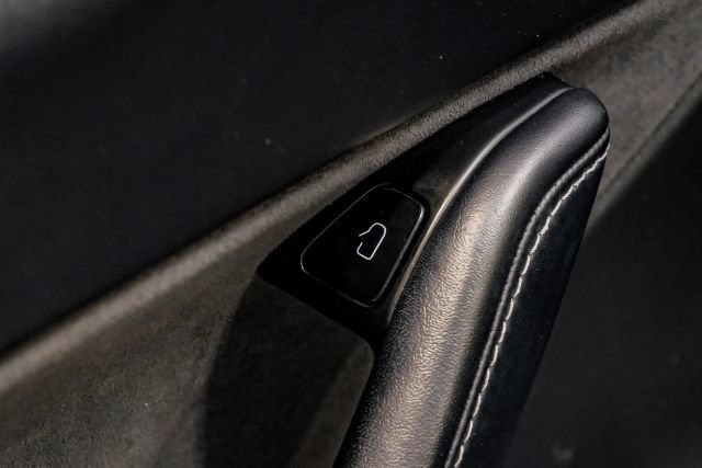 Used 2021 Tesla Model Y 2WD image 54