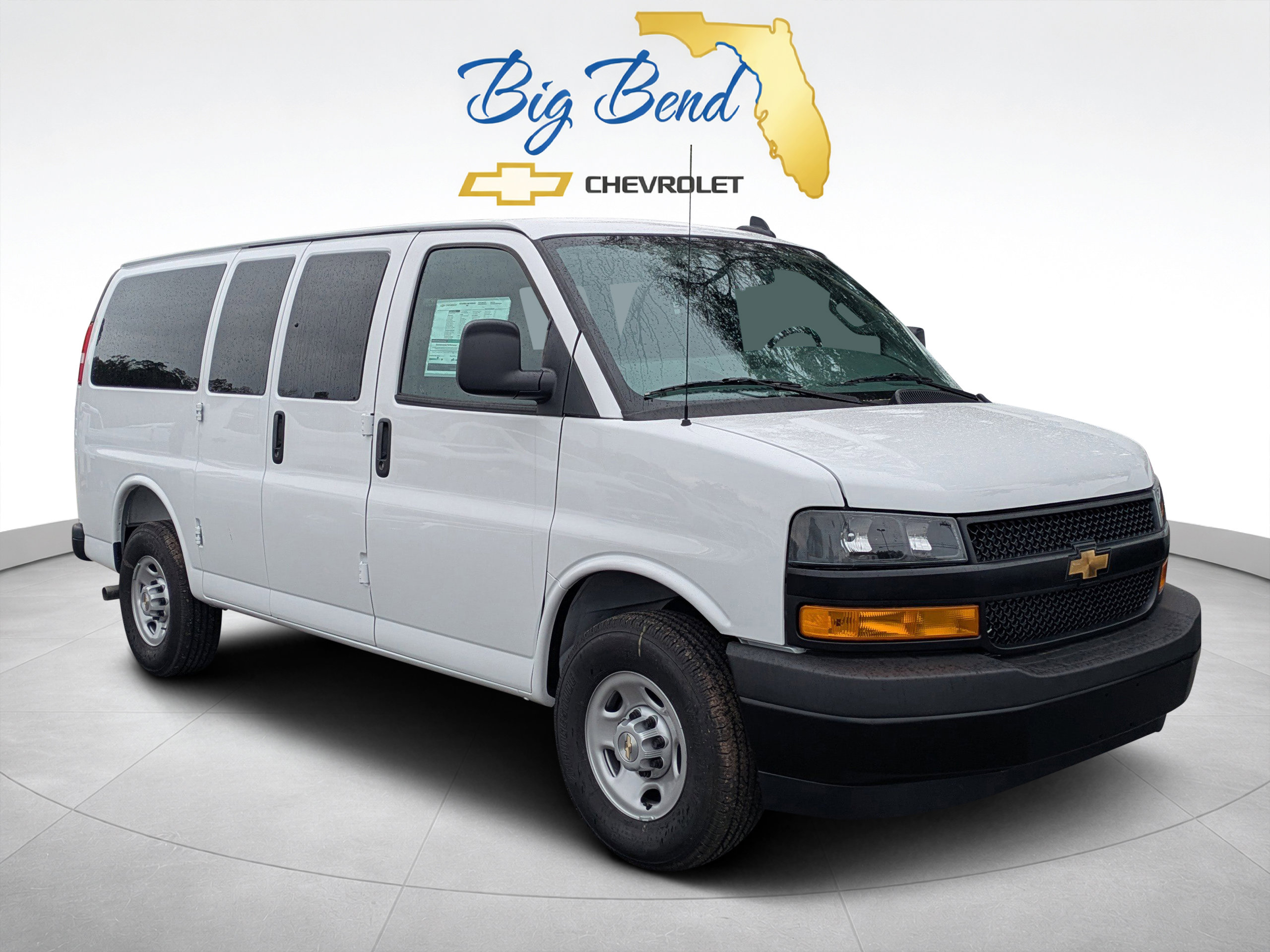 New 2025 Chevrolet Express 3500 LS RWD image 1