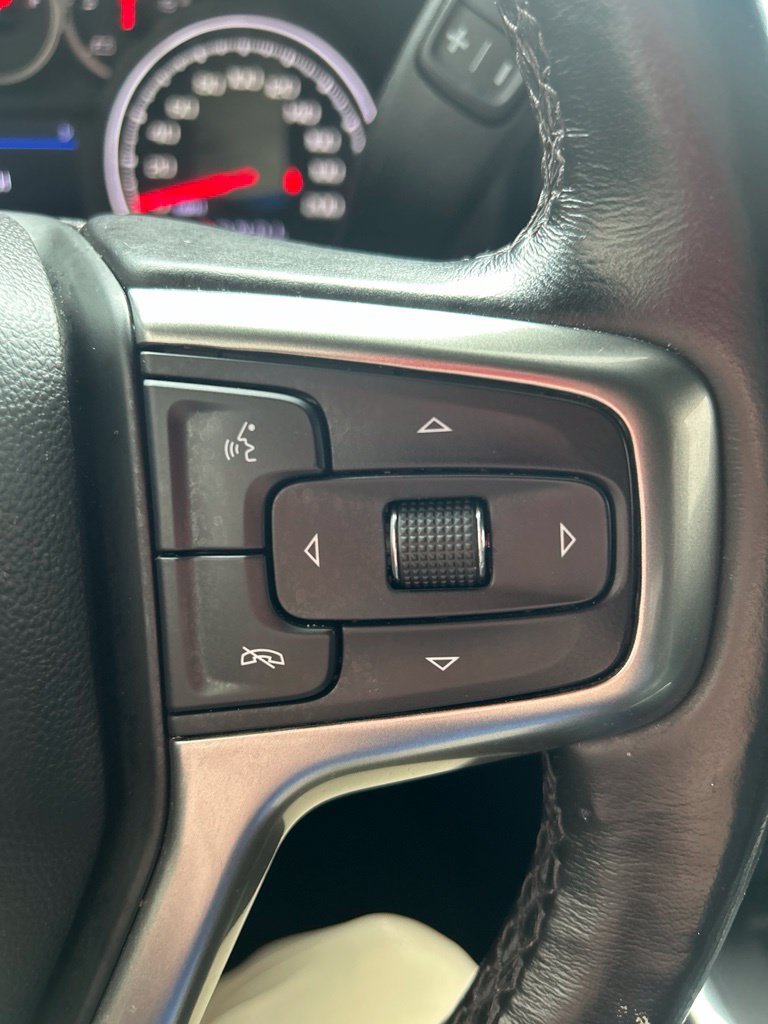 Used 2022 Chevrolet Silverado 1500 LT Trail Boss w/ Convenience Package II AWD/4WD image 19