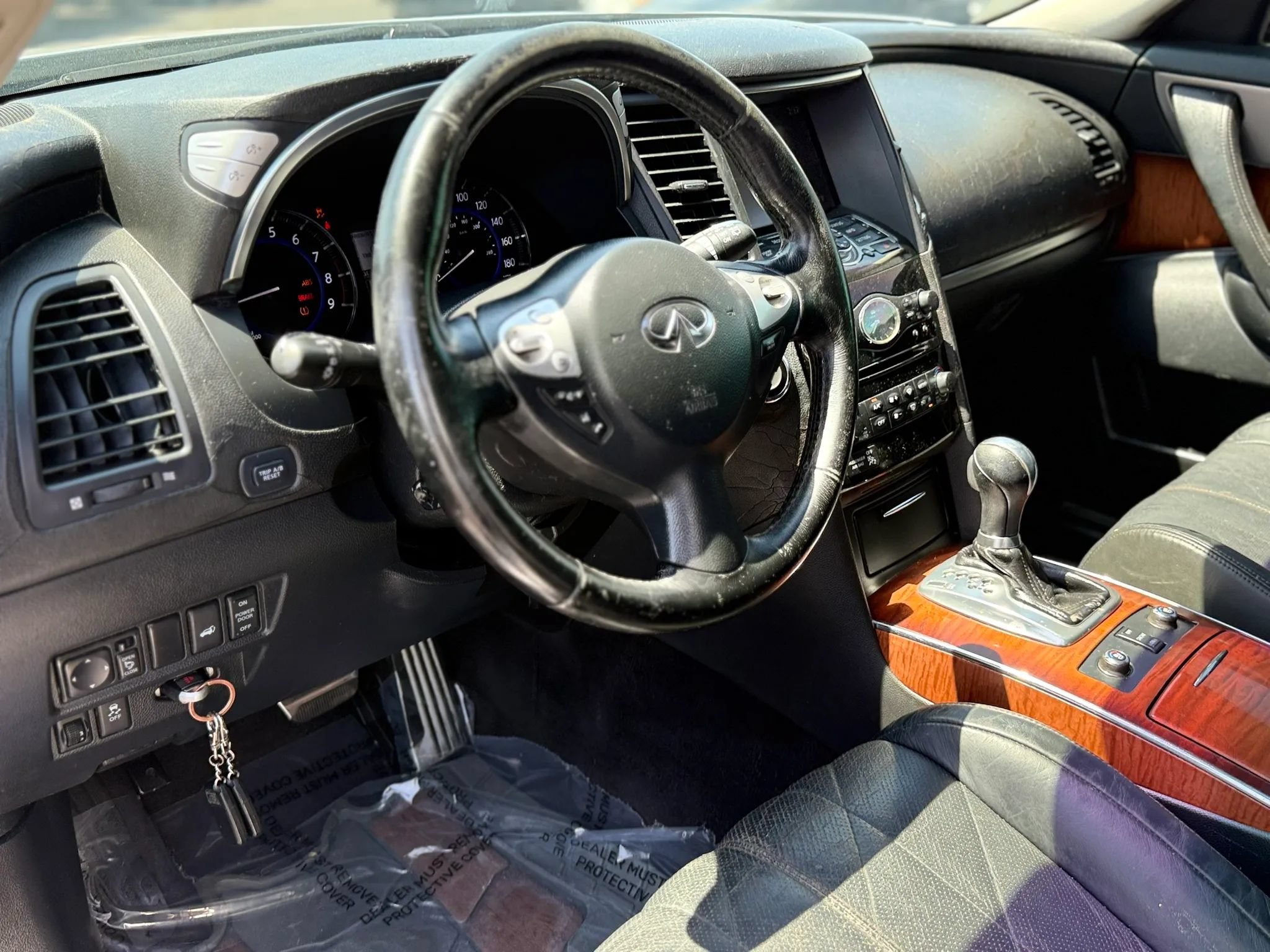 Used 2012 INFINITI FX35 2WD w/ Premium Pkg image 9
