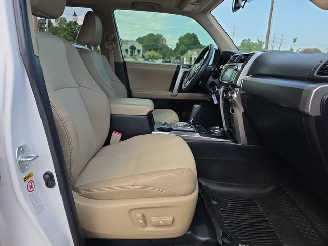 Used 2019 Toyota 4Runner SR5 Premium AWD/4WD image 15