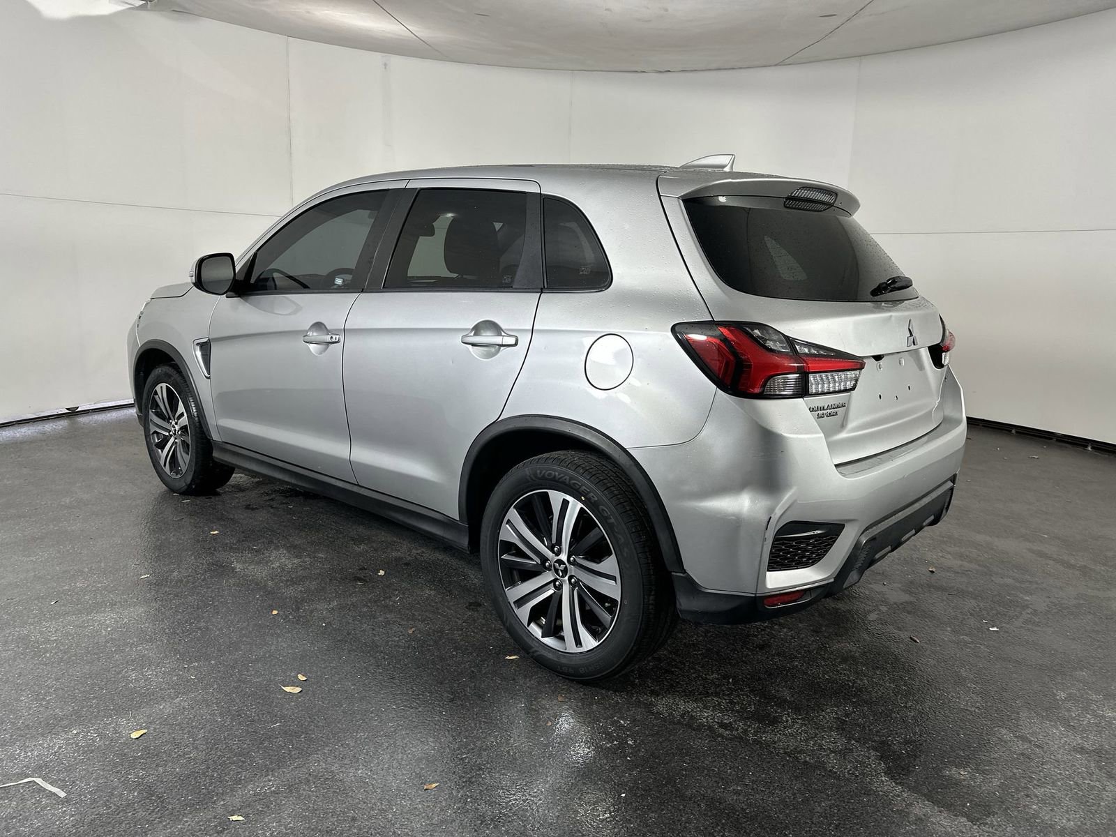 Used 2020 Mitsubishi Outlander Sport SE image 9