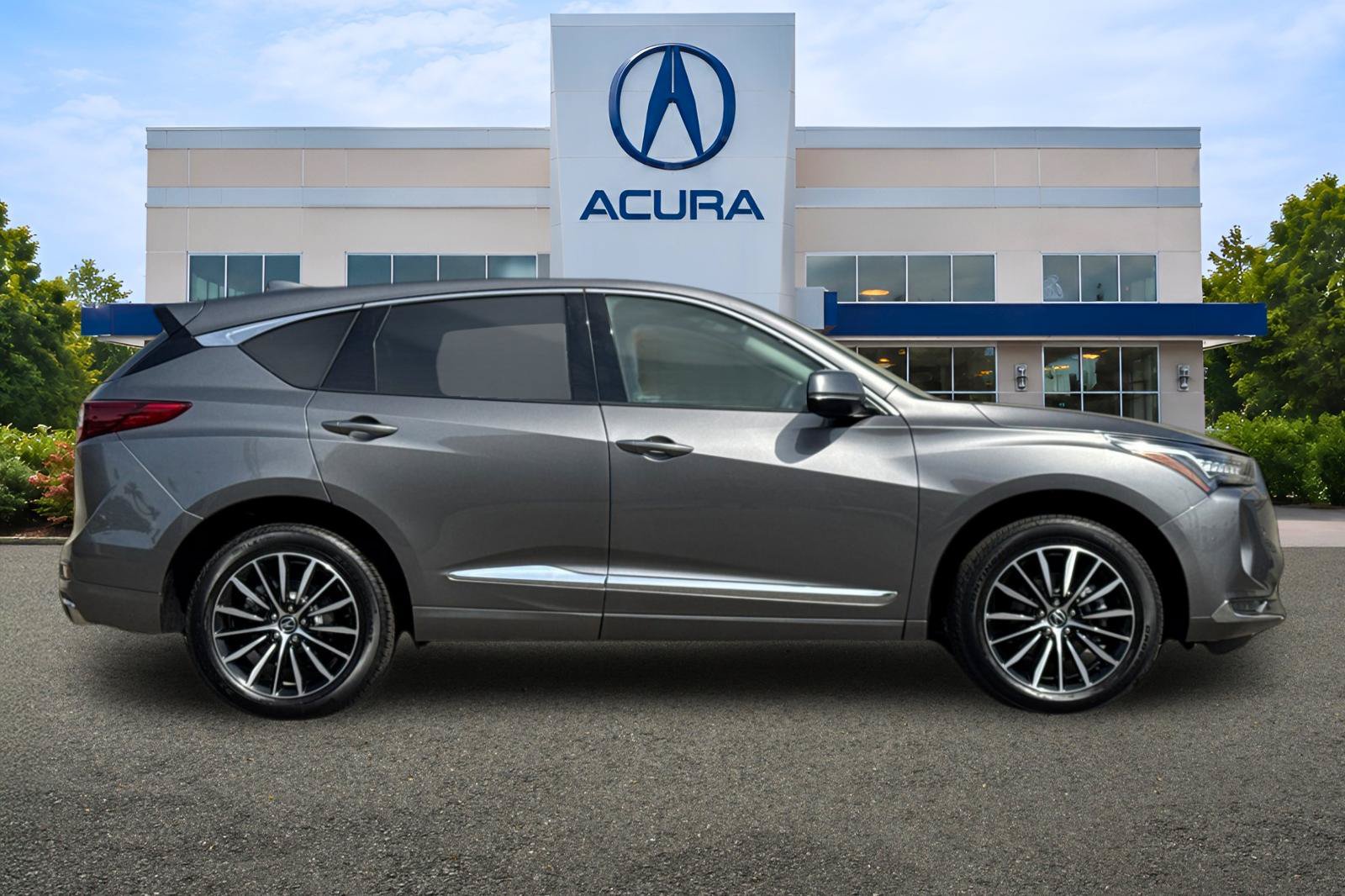New 2026 Acura RDX w/ Advance Package AWD/4WD image 2