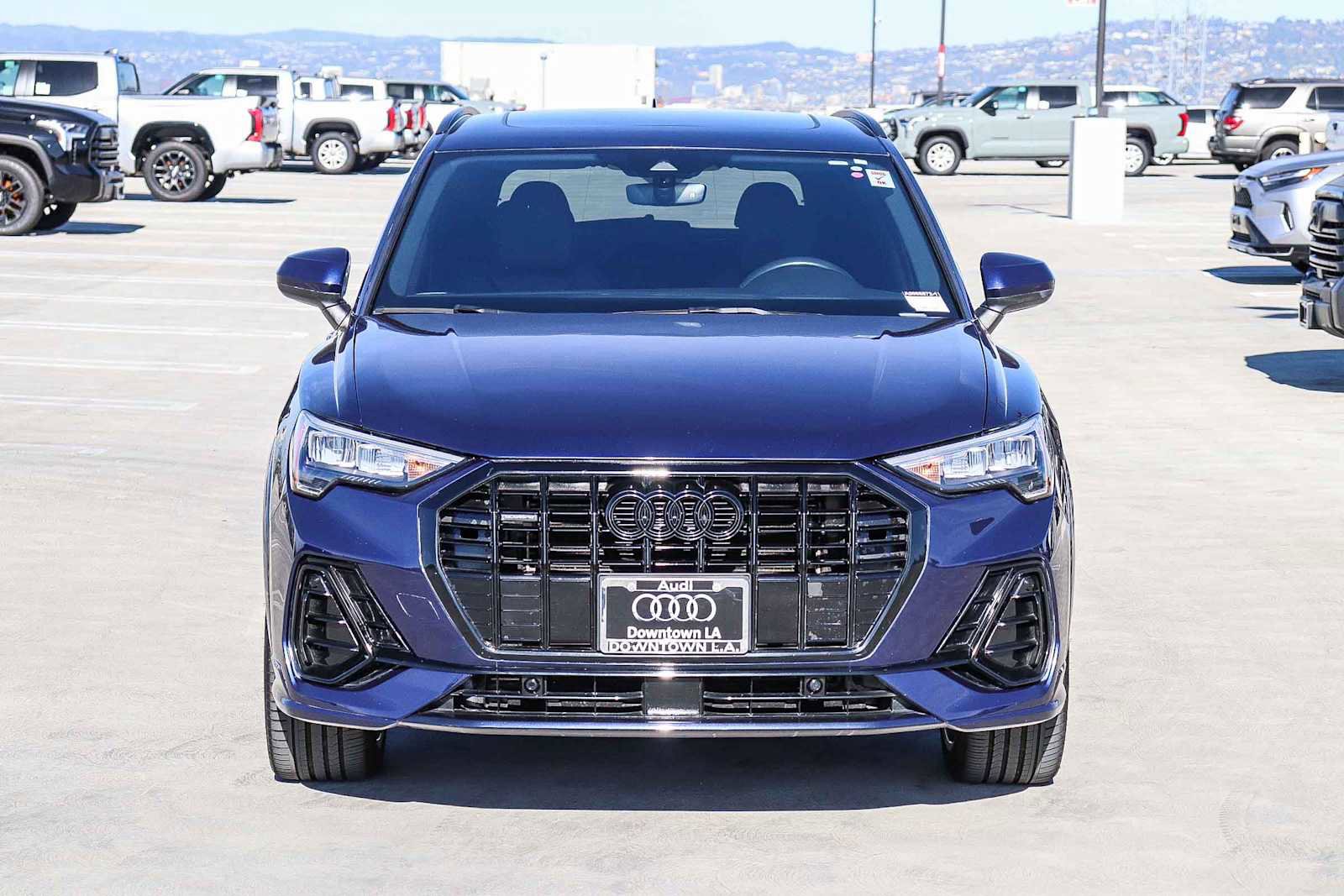 Used 2021 Audi Q3 2.0T Premium w/ Convenience Package image 2