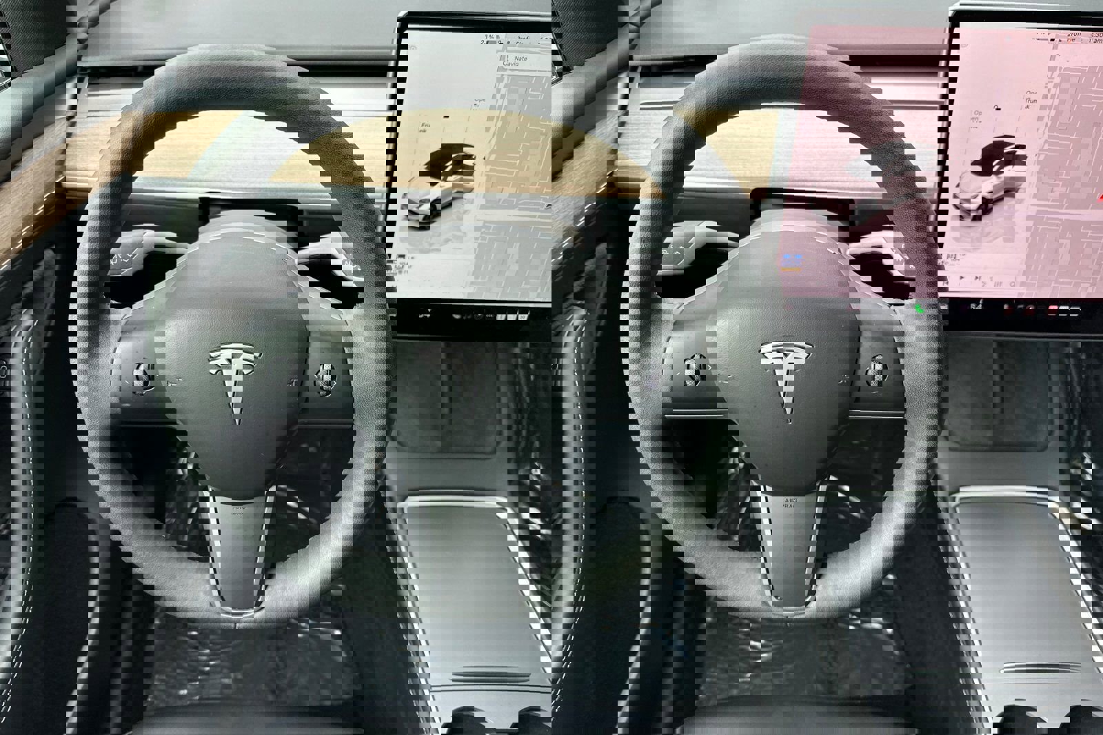 Used 2023 Tesla Model Y Long Range image 16