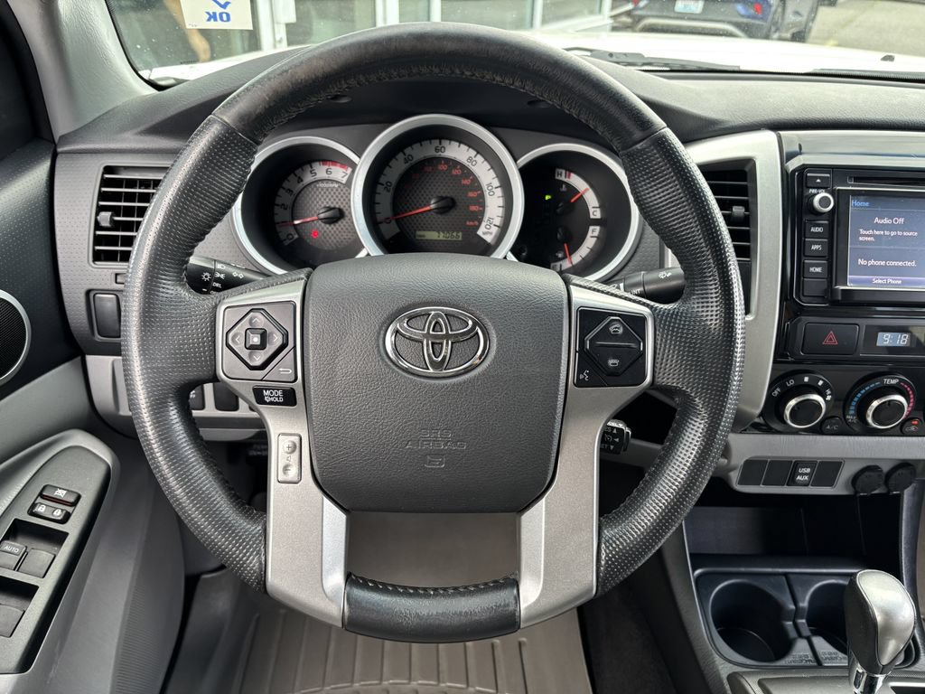 Used 2014 Toyota Tacoma PreRunner w/ SR5 Package RWD image 13