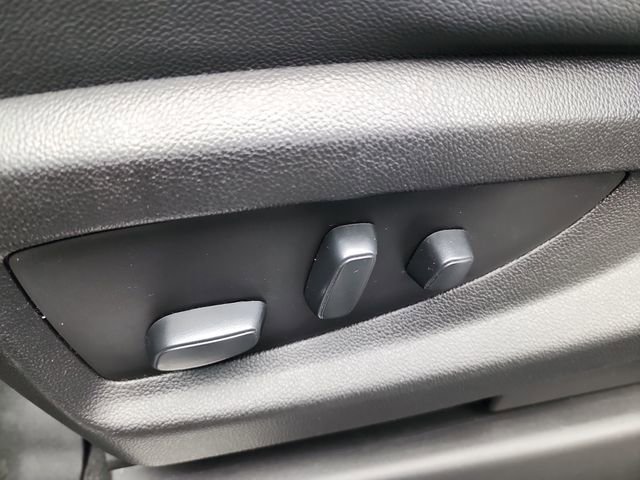 Used 2020 GMC Yukon SLT image 16