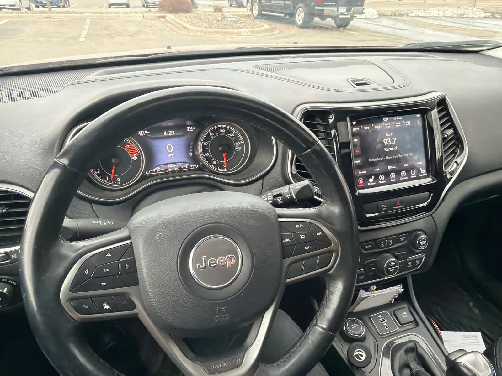 Used 2019 Jeep Cherokee Limited w/ Trailer Tow Group image 7