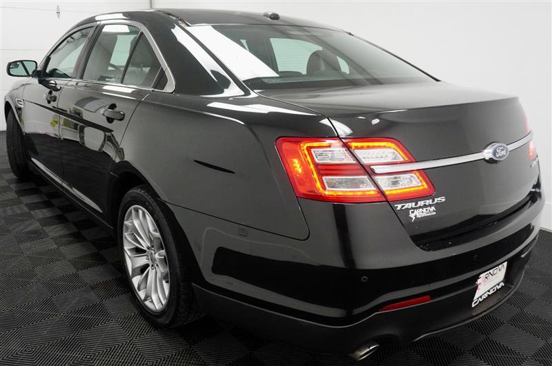 Used 2015 Ford Taurus Limited image 6