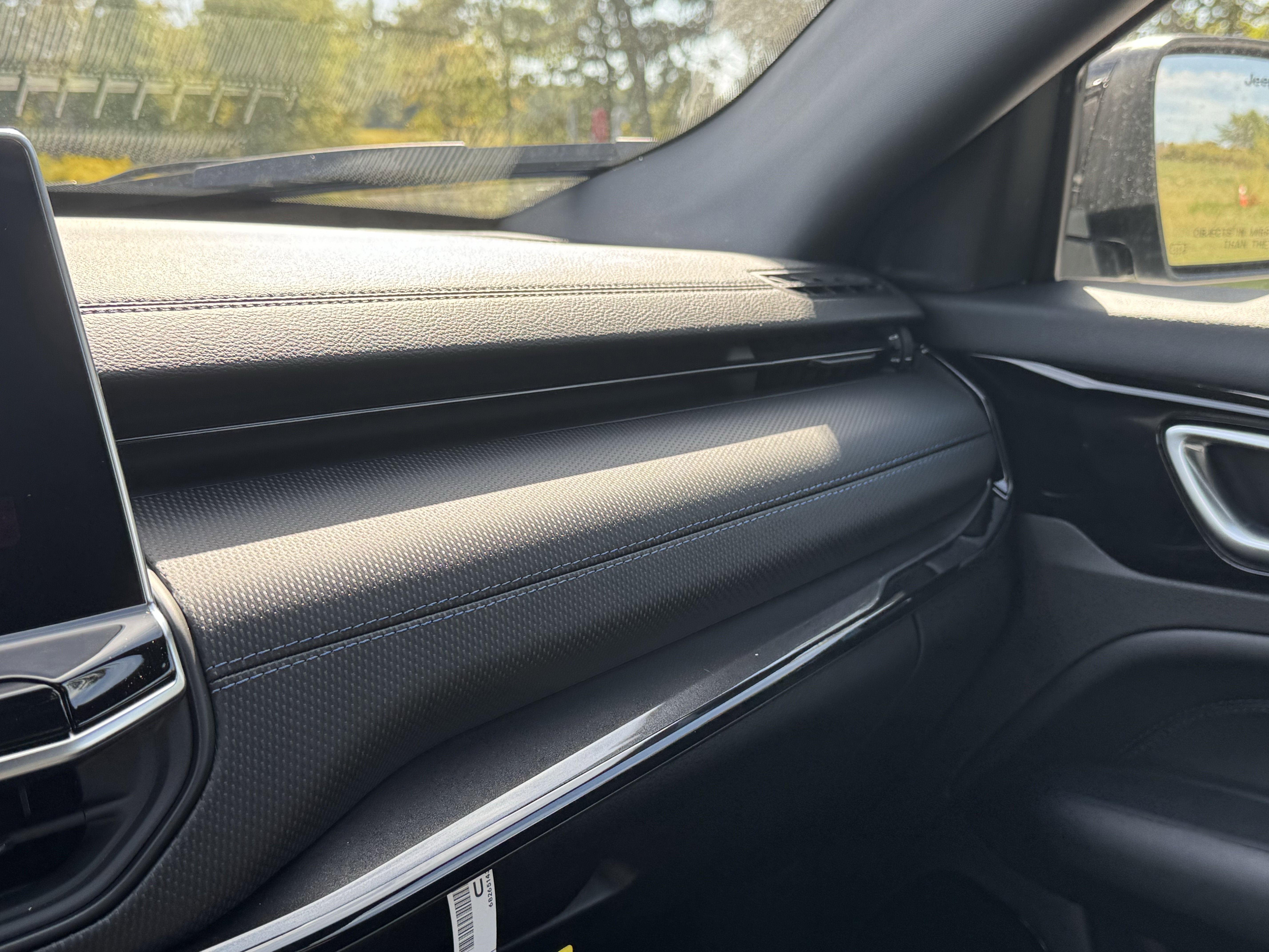 New 2026 Jeep Compass Latitude image 18