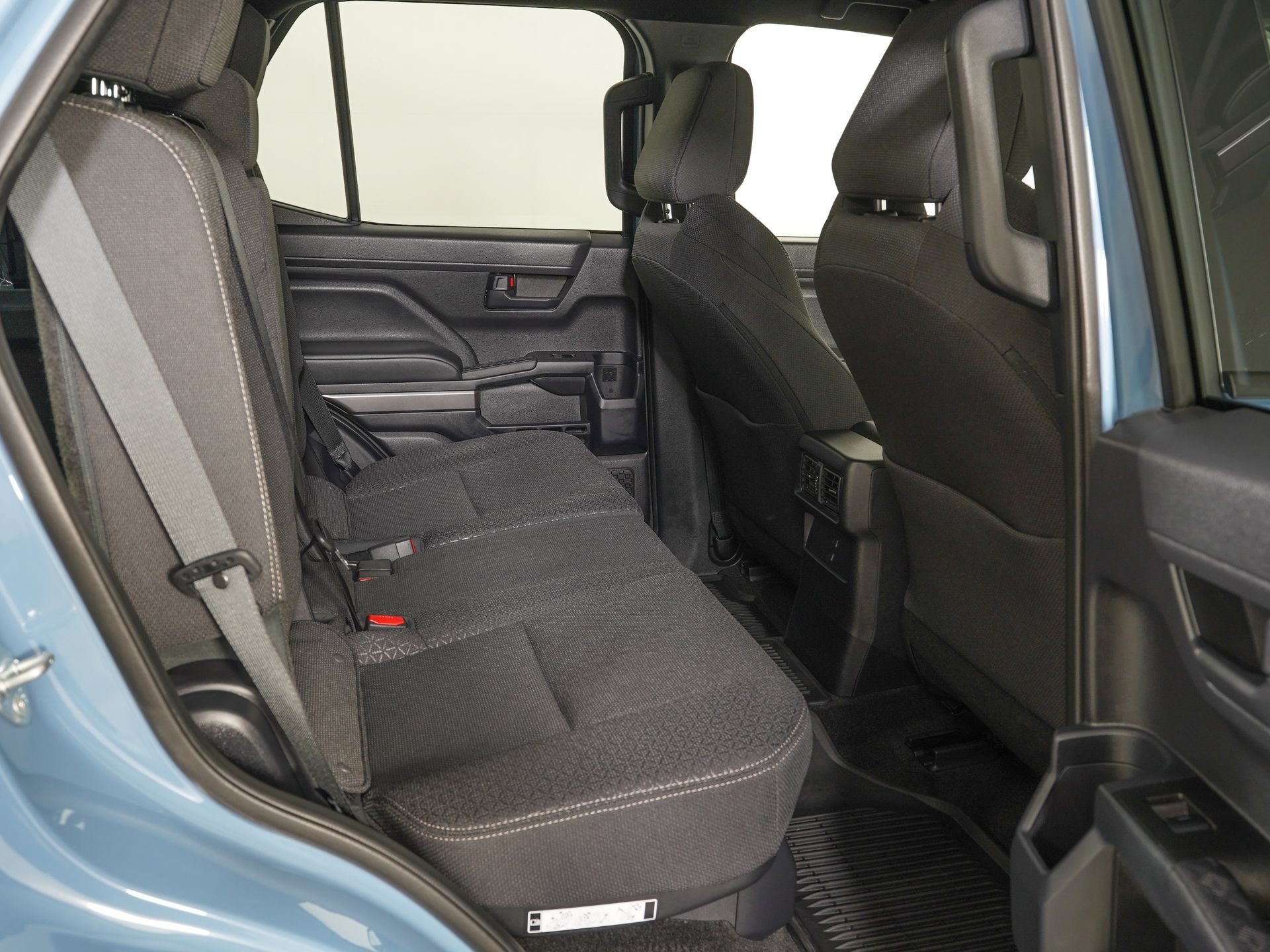 Used 2026 Toyota 4Runner SR5 AWD/4WD image 9