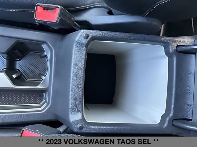 Used 2023 Volkswagen Taos SEL image 27
