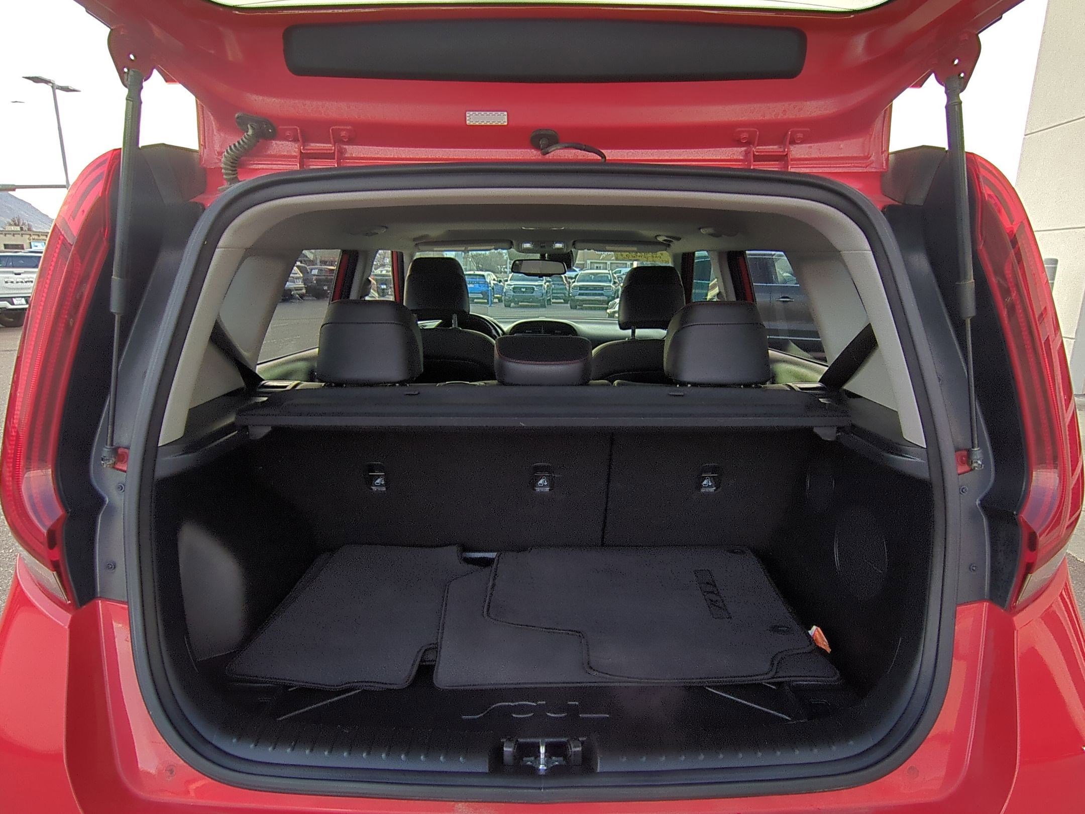 Used 2022 Kia Soul Turbo image 31