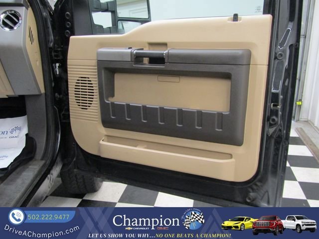 Used 2015 Ford F350 4x4 Crew Cab Super Duty image 48