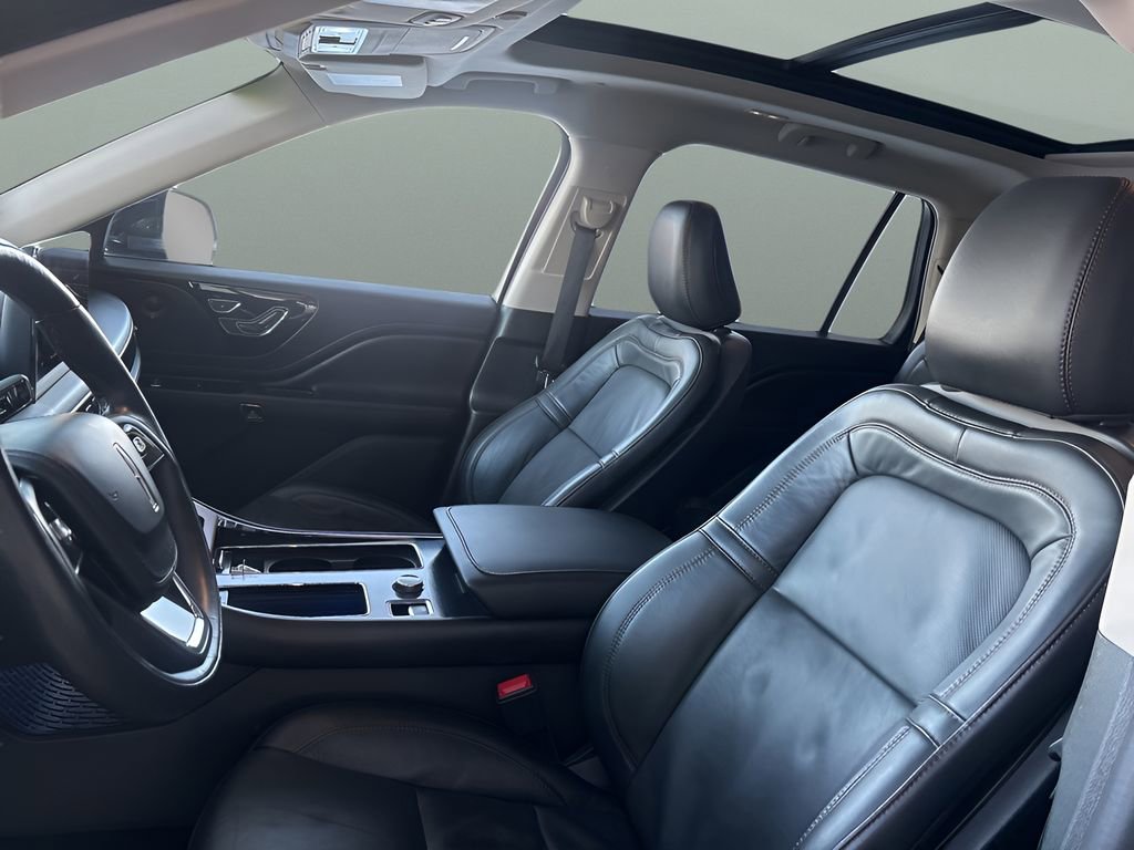 Used 2024 Lincoln Aviator Reserve image 8
