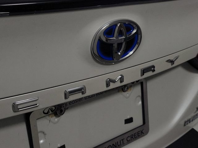 Used 2022 Toyota Camry XSE FWD image 5