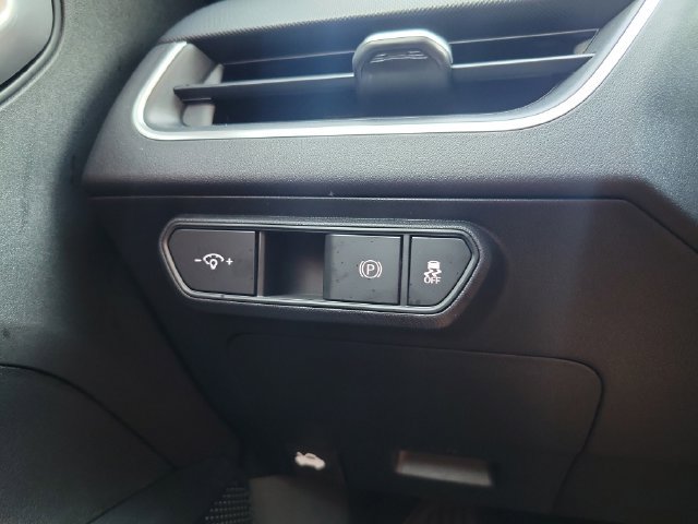 New 2026 Kia K4 FWD image 25