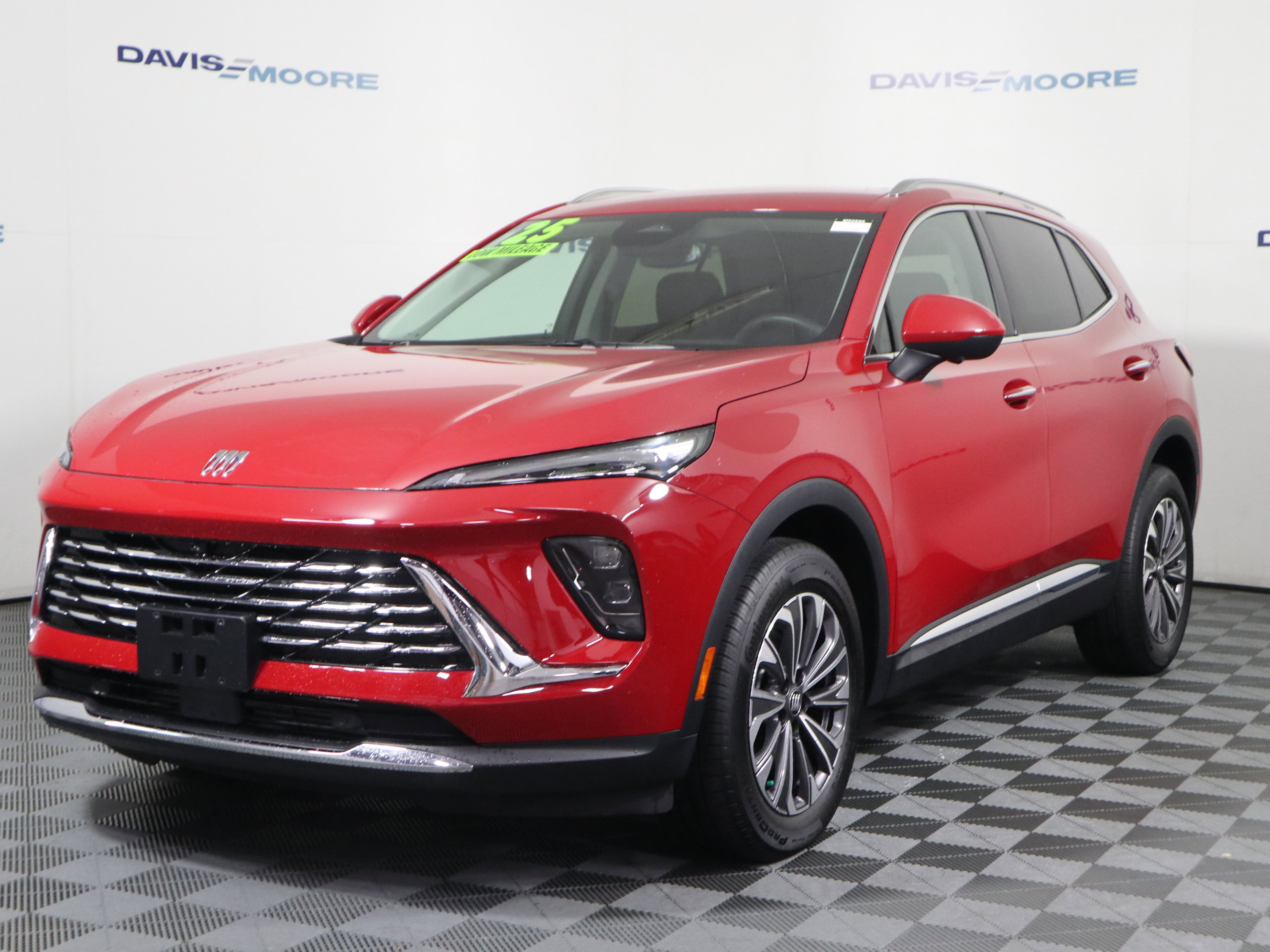 Used 2025 Buick Envision Preferred image 11