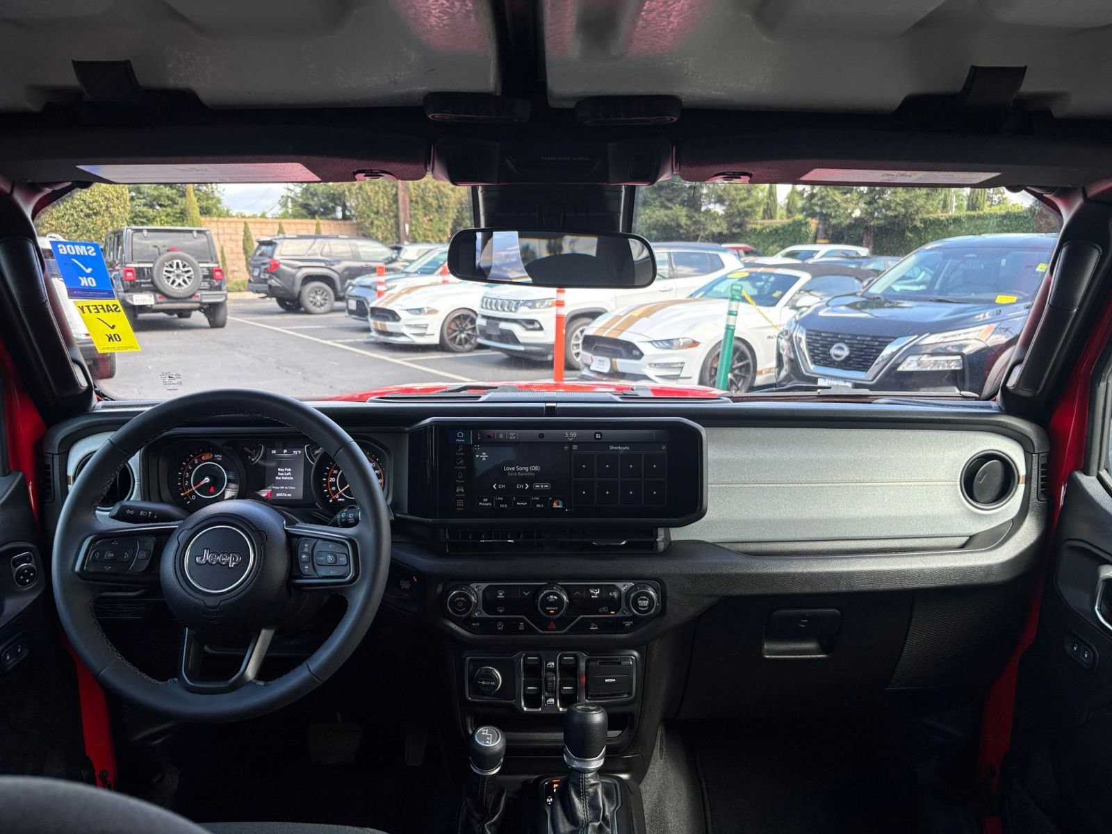 Used 2025 Jeep Wrangler Unlimited Sport AWD/4WD image 32