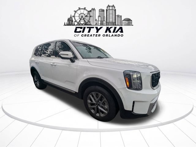 Certified 2023 Kia Telluride LX FWD image 9
