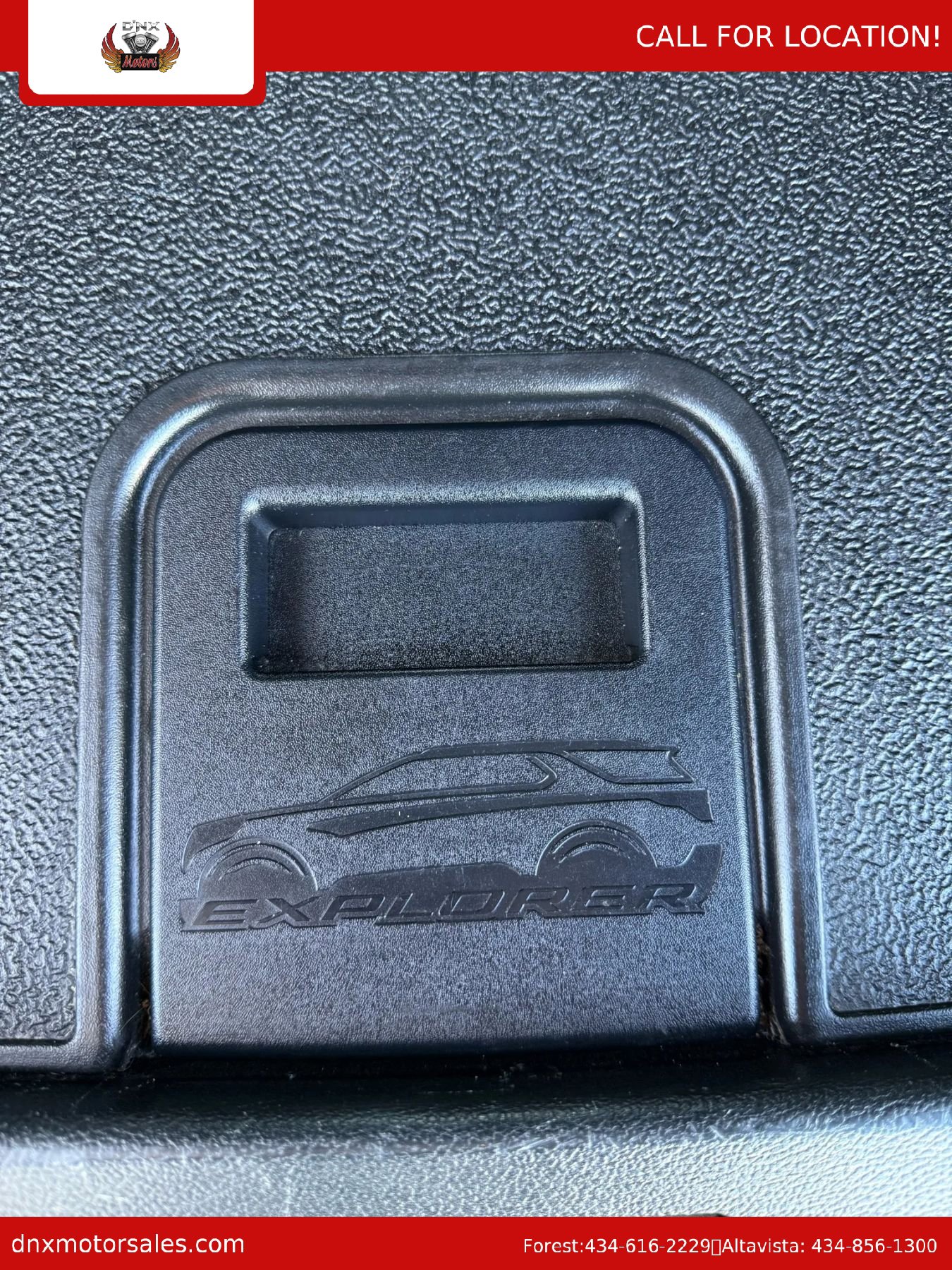 Used 2020 Ford Explorer Platinum w/ Premium Technology Package image 60