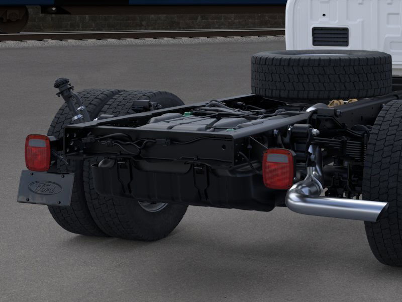 New 2026 Ford F450 XL w/ XL Chrome Package image 46