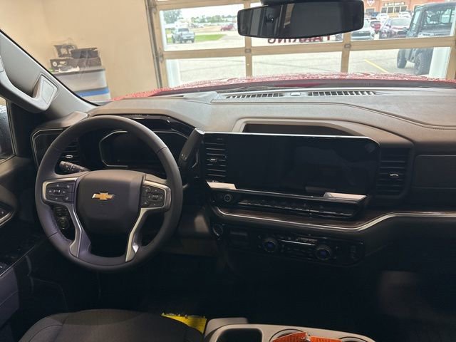 New 2026 Chevrolet Silverado 1500 LT w/ Z71 Off-Road Package image 31