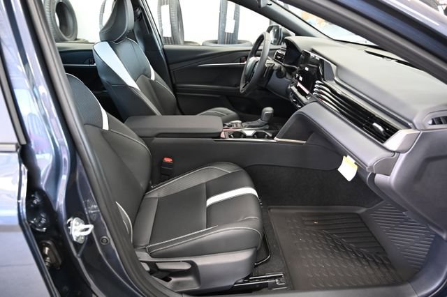 New 2026 Toyota Camry SE FWD image 11
