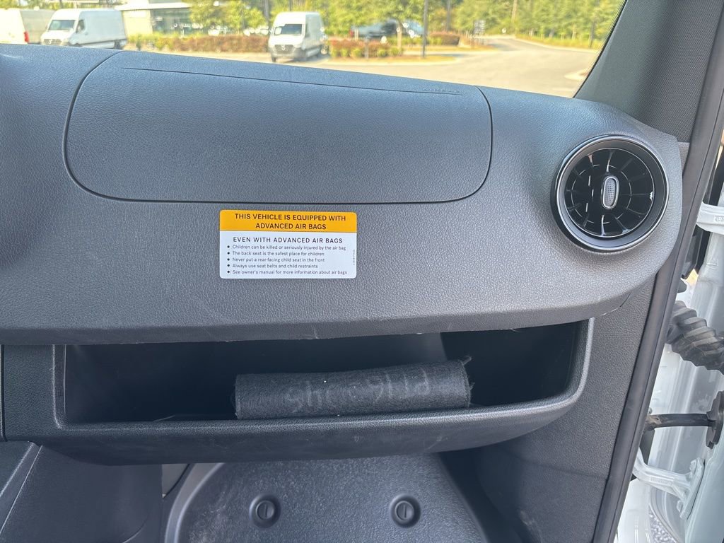 Used 2023 Mercedes-Benz Sprinter 144 Cargo image 25