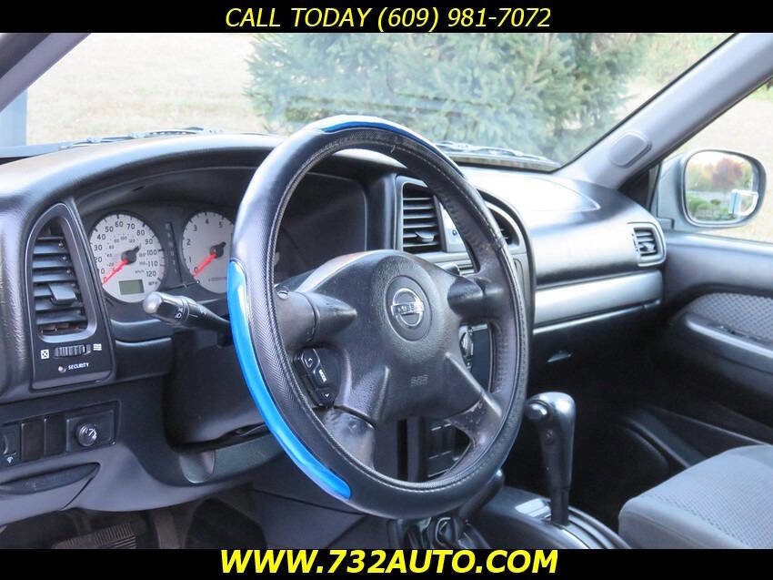 Used 2004 Nissan Pathfinder SE w/ (POP) SE Popular Pkg image 21