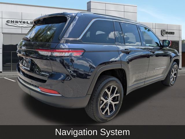 Used 2024 Jeep Grand Cherokee Limited w/ Luxury Tech Group II AWD/4WD image 5