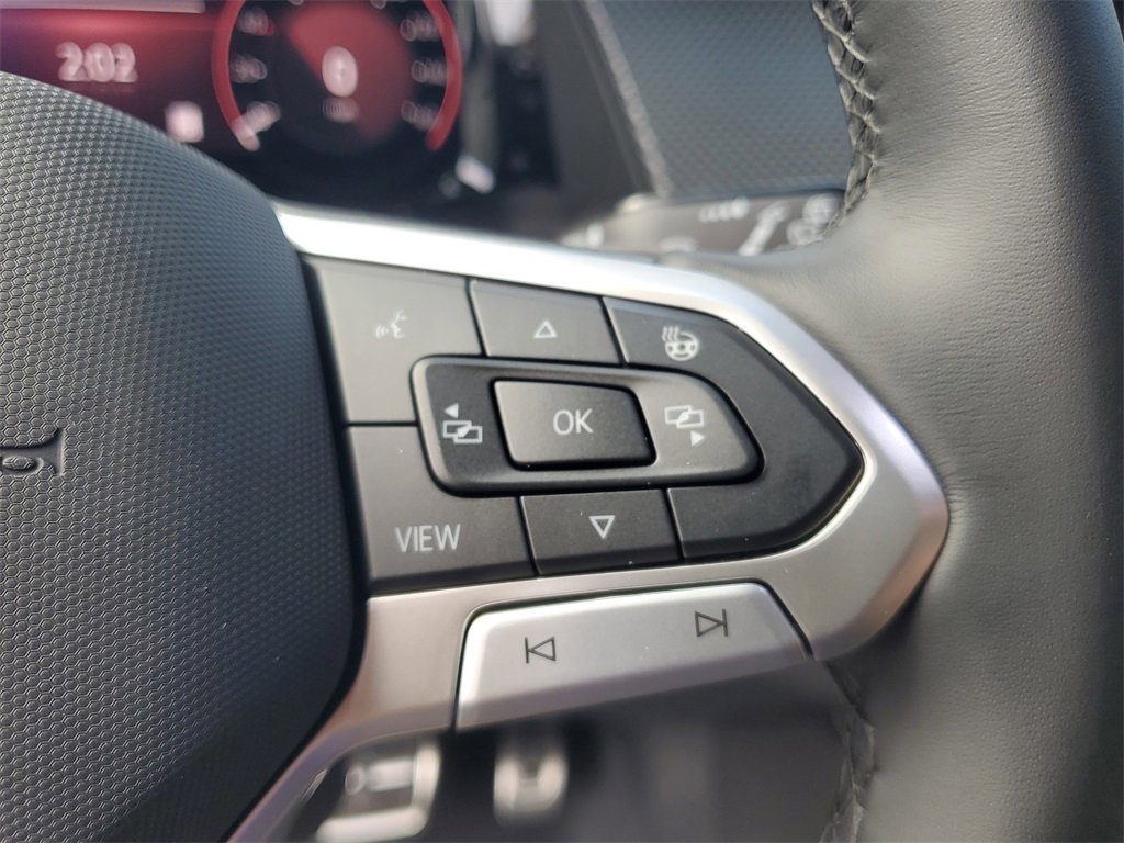 New 2026 Volkswagen Atlas Cross Sport SEL R-Line image 30