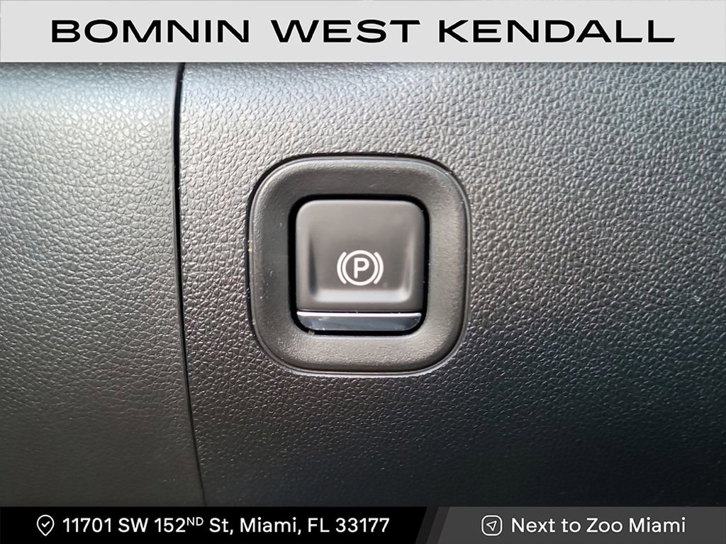 Used 2021 Chevrolet Silverado 1500 LTZ image 27