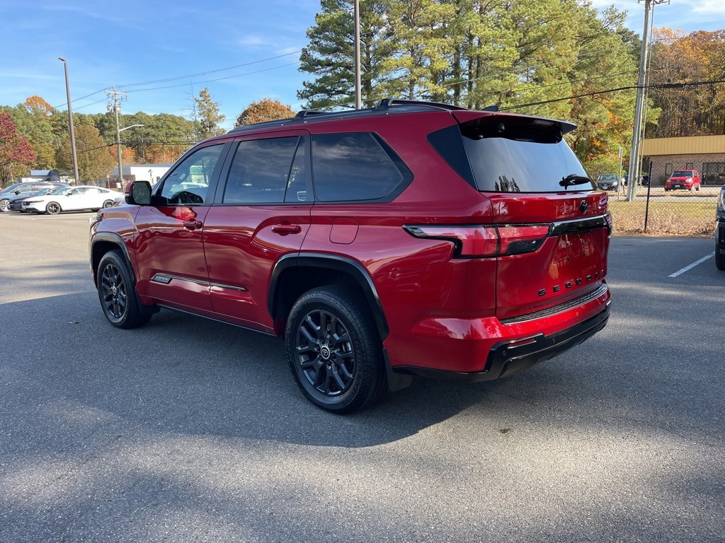 Used 2024 Toyota Sequoia Platinum image 11