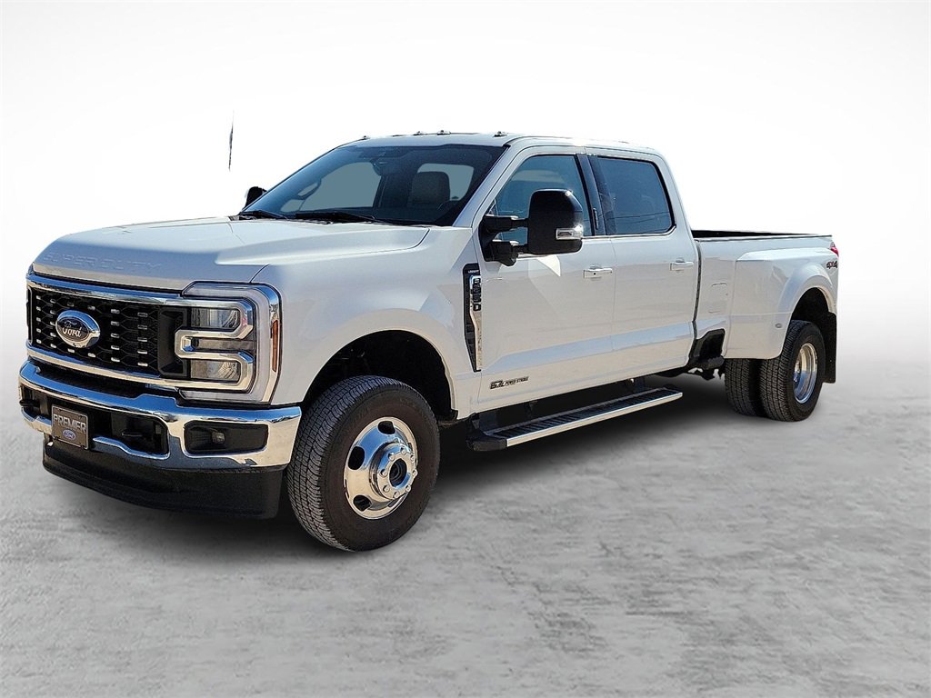 Used 2024 Ford F350 Lariat w/ Camper Package image 5