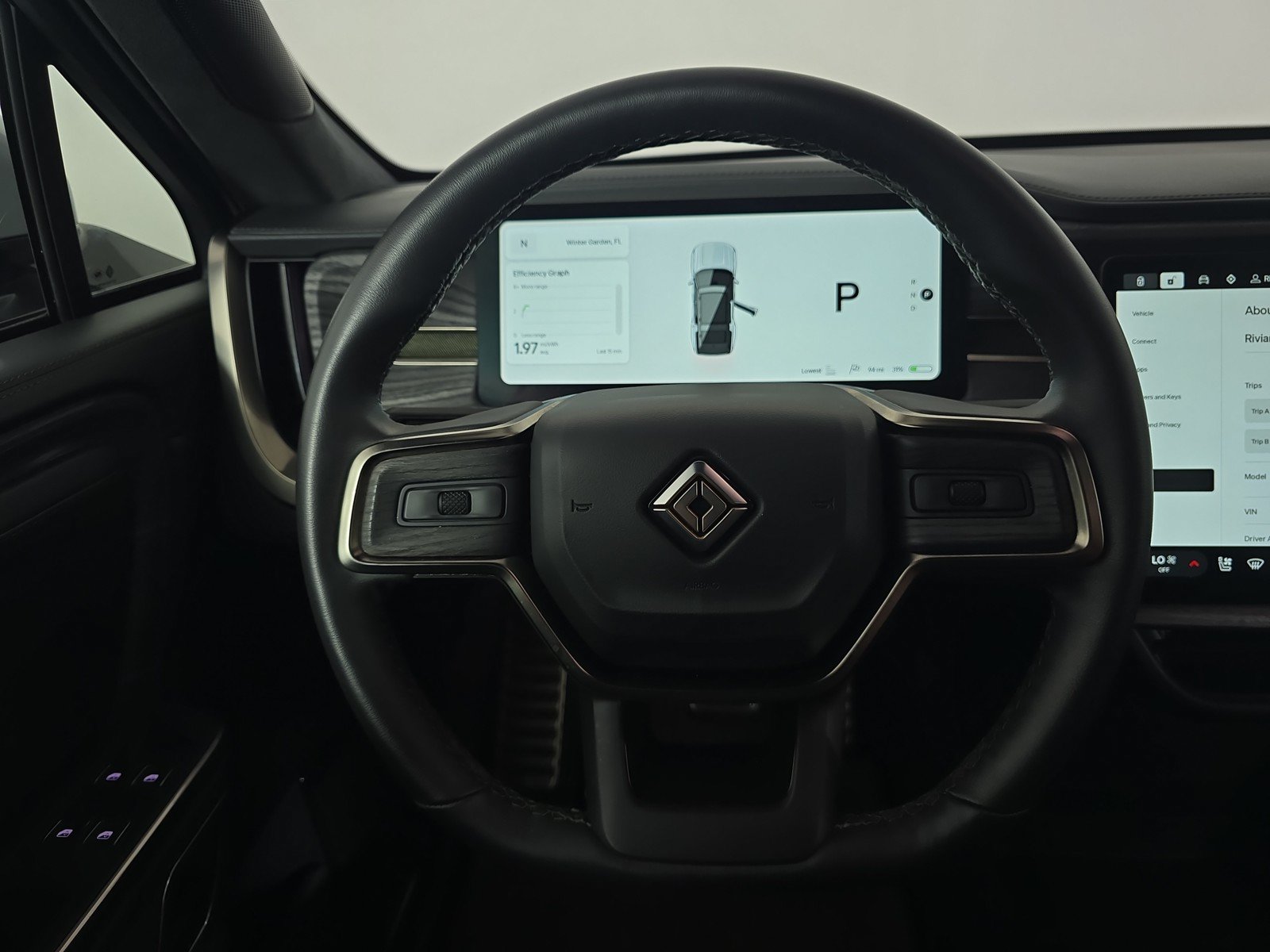 Used 2024 Rivian R1S Adventure AWD/4WD image 28