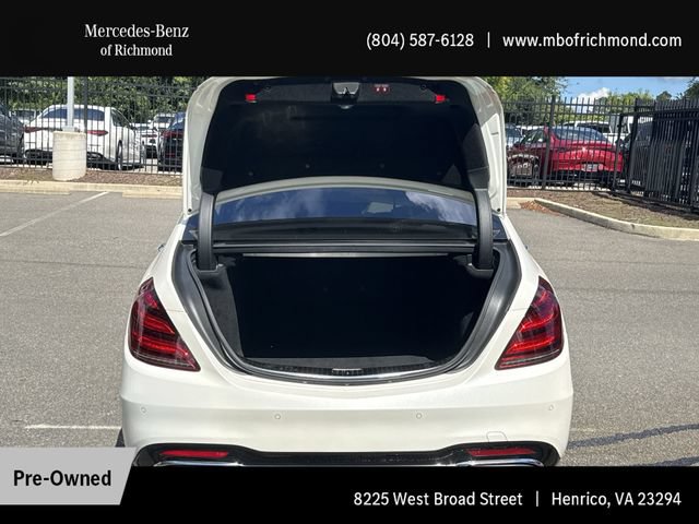 Used 2020 Mercedes-Benz S 560 Sedan w/ AMG Line Exterior image 26