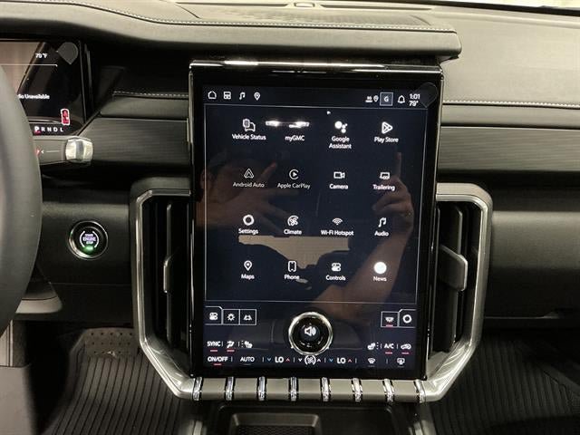 New 2026 GMC Acadia Elevation w/ LPO, Floor Liner Package AWD/4WD image 14