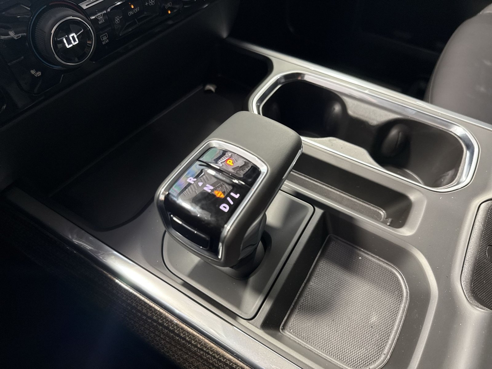 New 2026 Chevrolet Silverado 1500 RST w/ Safety Package AWD/4WD image 23
