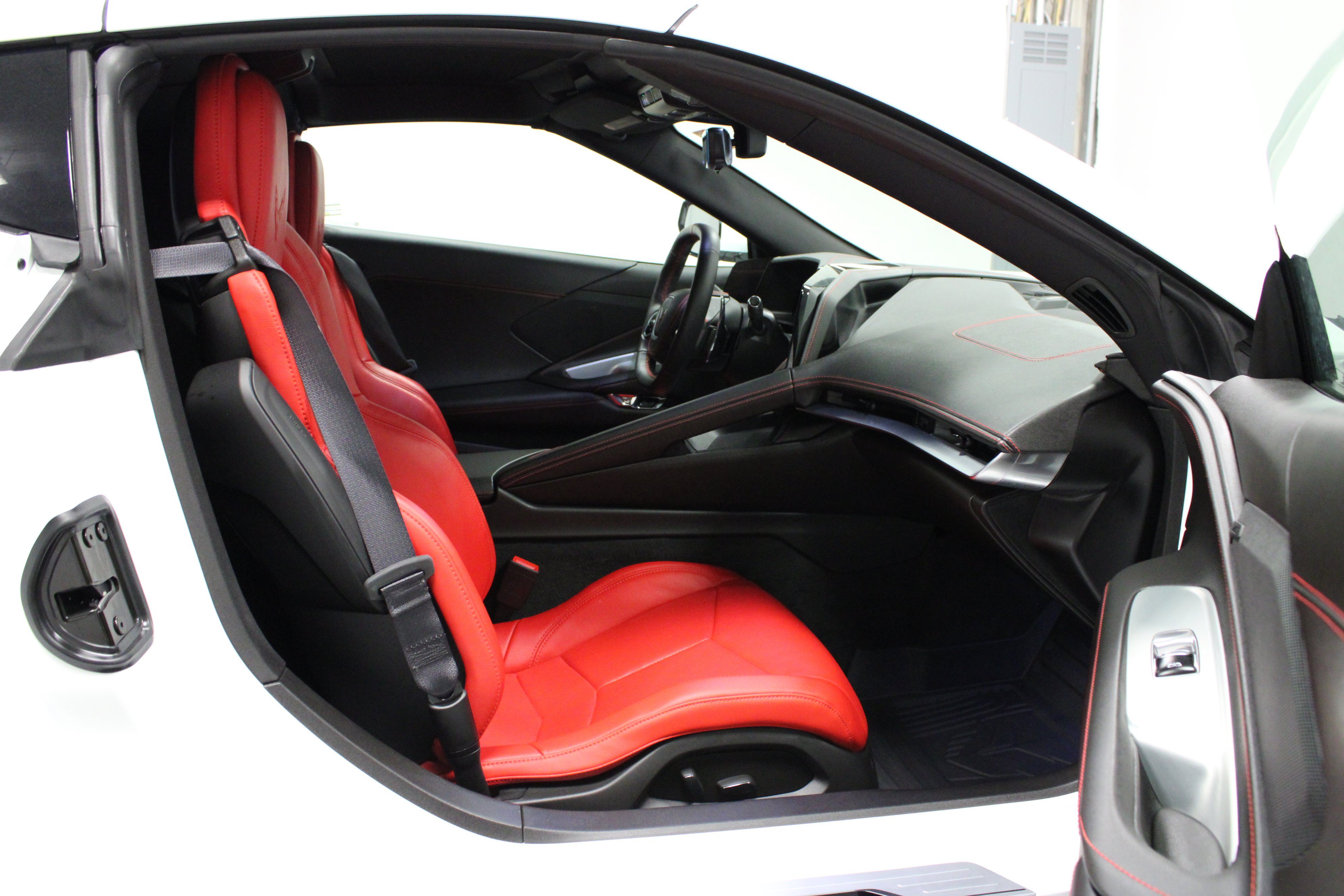 Used 2026 Chevrolet Corvette Stingray Coupe RWD image 14