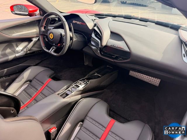 Used 2023 Ferrari SF90 Spider image 23