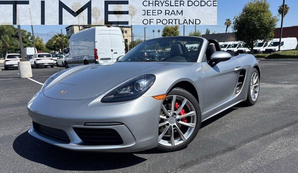 Used 2017 Porsche 718 Boxster S RWD image 1