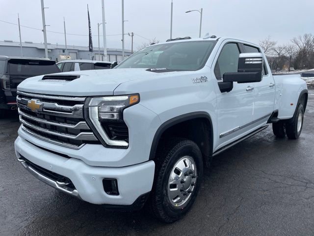 New 2026 Chevrolet Silverado 3500 High Country w/ High Country Premium Package image 20