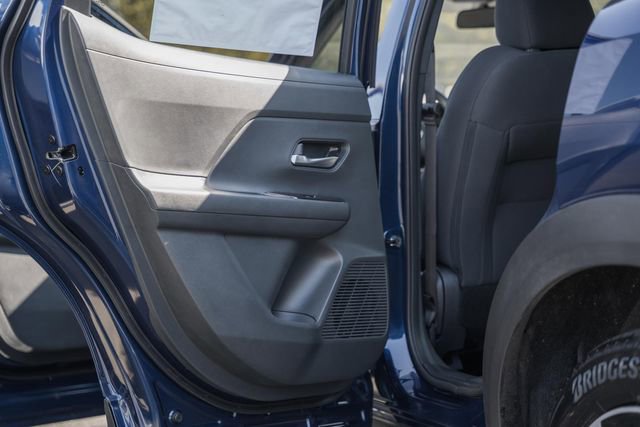 New 2026 Nissan Kicks SV image 32