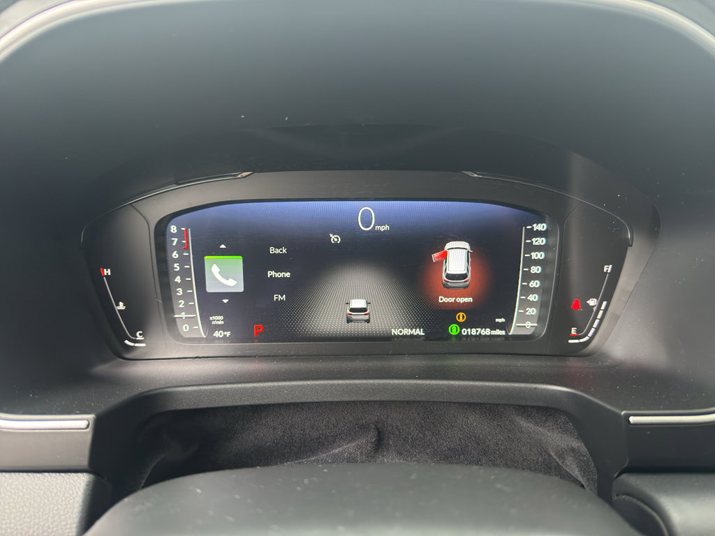 Used 2025 Honda Pilot Black Edition image 16